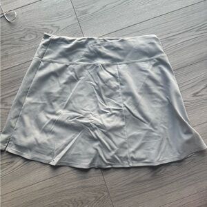 Old Navy Gray Skort